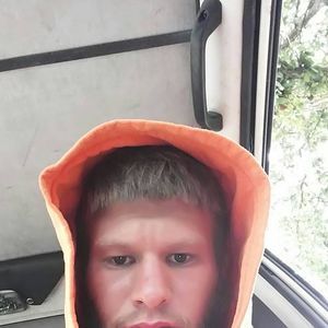 Meet your Posher, Austin